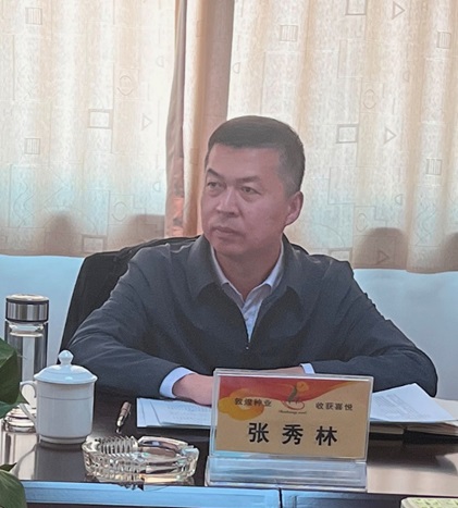 市委常委、副市長張秀林到敦煌種業(yè)調(diào)研